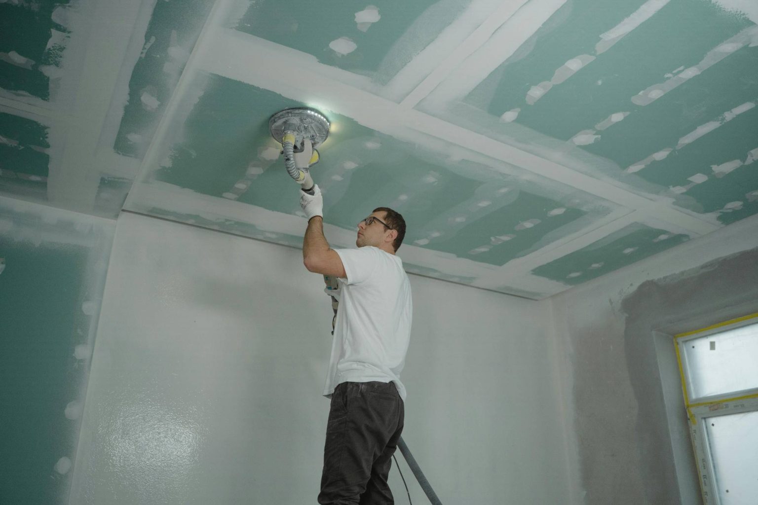 Common Plaster Problems in Historic Churches and How Experts Fix Them